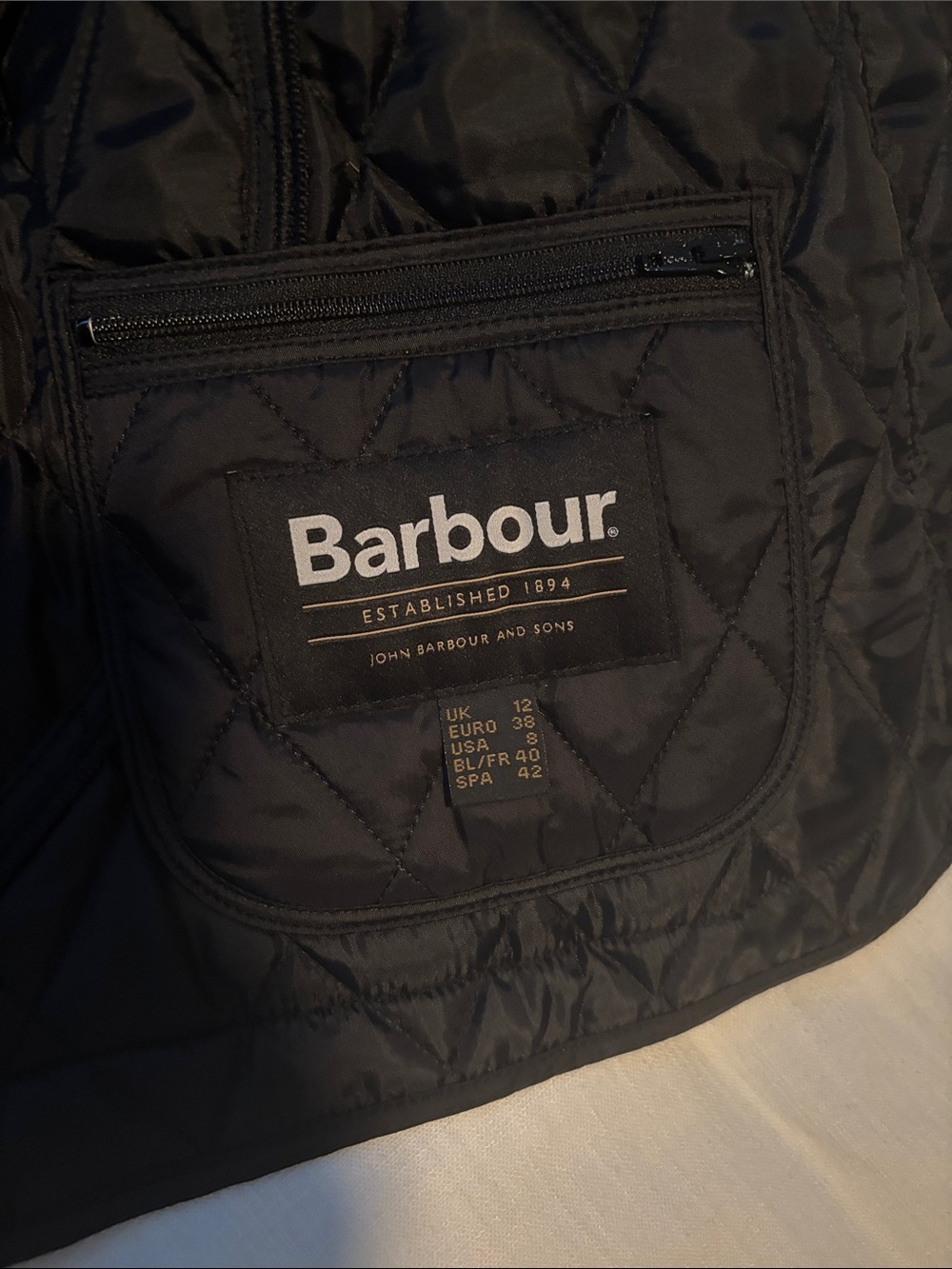 Barbour Black Annandale Quilted Lightweight womens Jacket - Picture 2 of 4